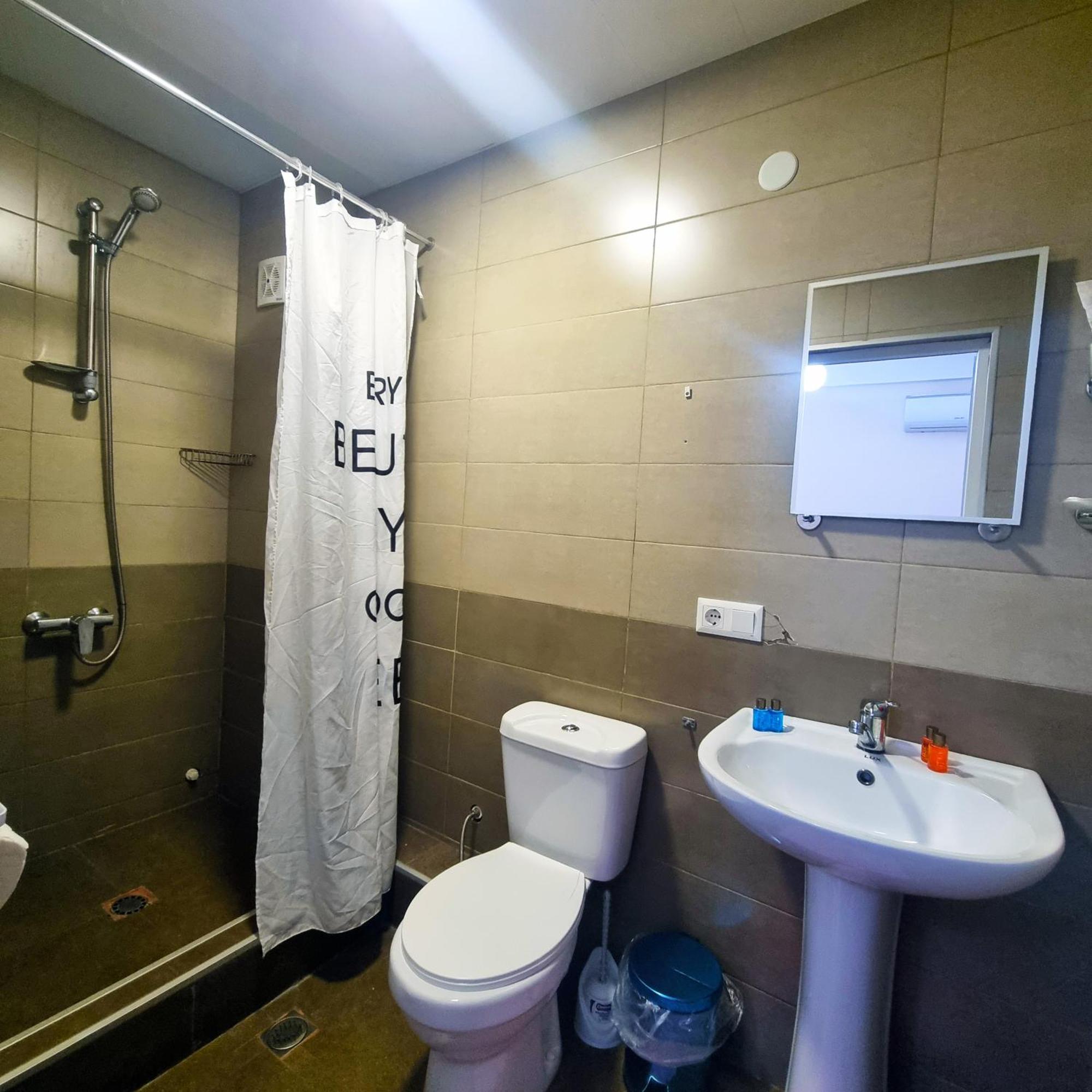 Hotel Gina Shekvetili Habitación foto